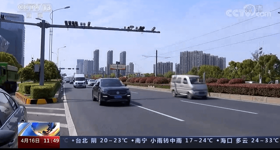 鳴笛抓拍